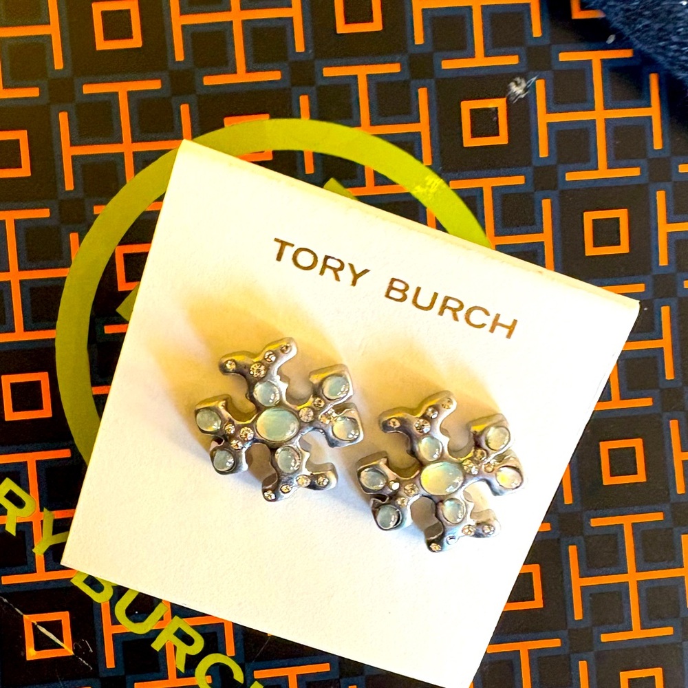 Brand New TORY BURCH ROXANNE JEWELED STUD EARRING-Silver Tory Burch Earrings
